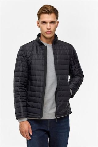 Süvari Siyah Slim Kapitone Mont Mn2008700516-s09 Siyah