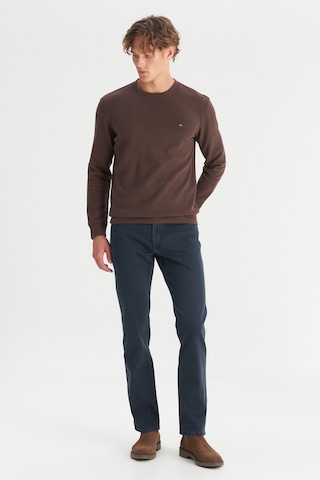 Wrangler Erkek Koyu Kahverengi Pamuklu Regular Fit Bisiklet Yaka Sweatshirt-w242262 Koyu Kahverengi