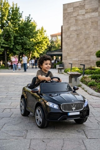 Massimo Gt 4x2 12v Uzaktan Kumandalı Led Farlı 2x Arka Süspansiyonlu Kemerli Çocuk Akülü Araba Siyah