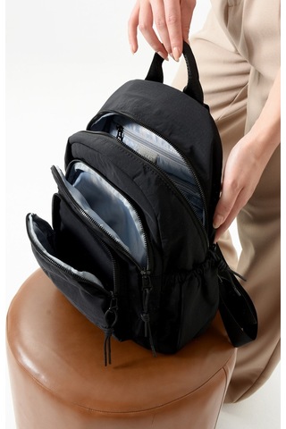 Paul Brand Kadın 3 Bölmeli Haif & Geniş Hacimli Suya Dayanıklı Klinkır Kumaş Günlük Sırt Çantası Mat1109 Siyah