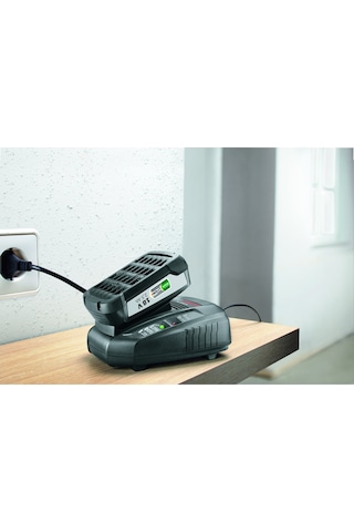 Bosch PBA 18 V 2.5 Ah Yedek Akü + AL 1830 CV Şarj Cihazı - 1600A00K1P