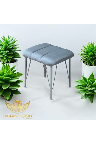 By Hakan Aşkın Açık Gri Metal Ayaklı Açık Gri Babyface Puf Puf 40x45 Cm 2025