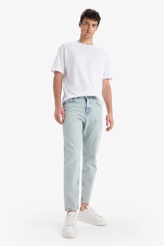 DeFacto %100 Pamuk 90's Slim Fit Dar Kalıp Yüksek Bel Dar Paça Jean Yıkamalı Pantolon F3903AX25SMNM39