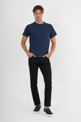 Erkek Lacivert %100 Pamuklu Standart Kalıp T-shirt Siyah