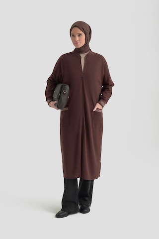 Armine Trend Kolları Ribanalı Boydan Fermuarlı Cepli Giy Çık Kahverengi 25kt557 Kahverengi