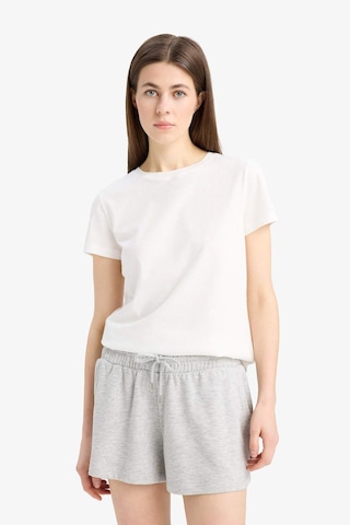 DeFacto Regular Fit Beli Bağcıklı Normal Bel Düz Paça Şort C7600AX25SMGR93 Gri