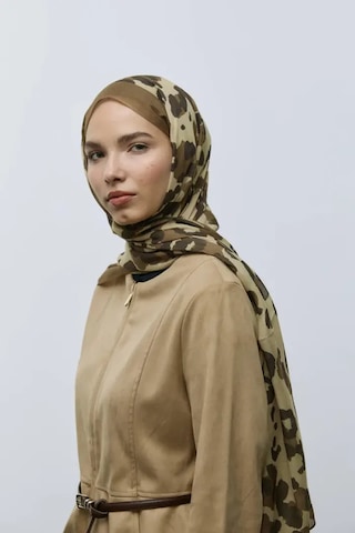 Moda Kaşmir Leopar Desen Aya Şal Altın