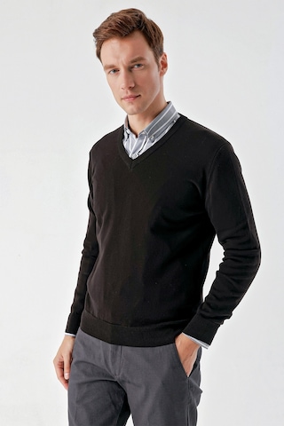 Morven Erkek Siyah Basic V Yaka Dynamic Fit Rahat Kesim Triko Siyah