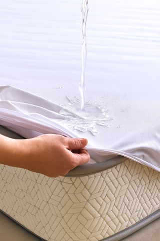 Yatak Alezi Micro Kumaş Fitted Full Kenar Sıvı Geçirmez Yatak Koruyucu Beyaz