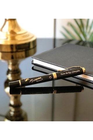 Kişiye Özel Atatürk Siluet Ve İmzalı Altın Yaldız Kabartmalı Kalem