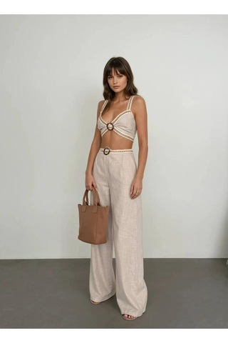 Şeritli Çift Tokalı Natürel Dokulu Keten Kumaşlı Palazzo Pantolon Sırt Lastikli Üçgen Krop Takım Bej