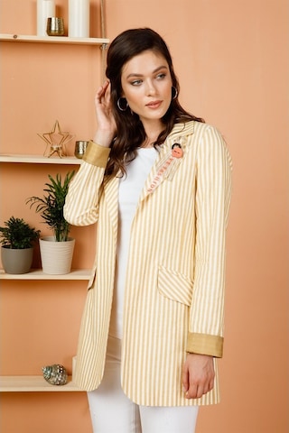 Çizgili Sol Yaka Broslu Spor Ceket Sarı