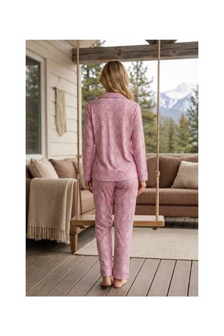 Pijamoni Kadın Süet Kumaş Önü Düğmeli Uzun Kollu Pijama Takımı Pembe Kare Desenli