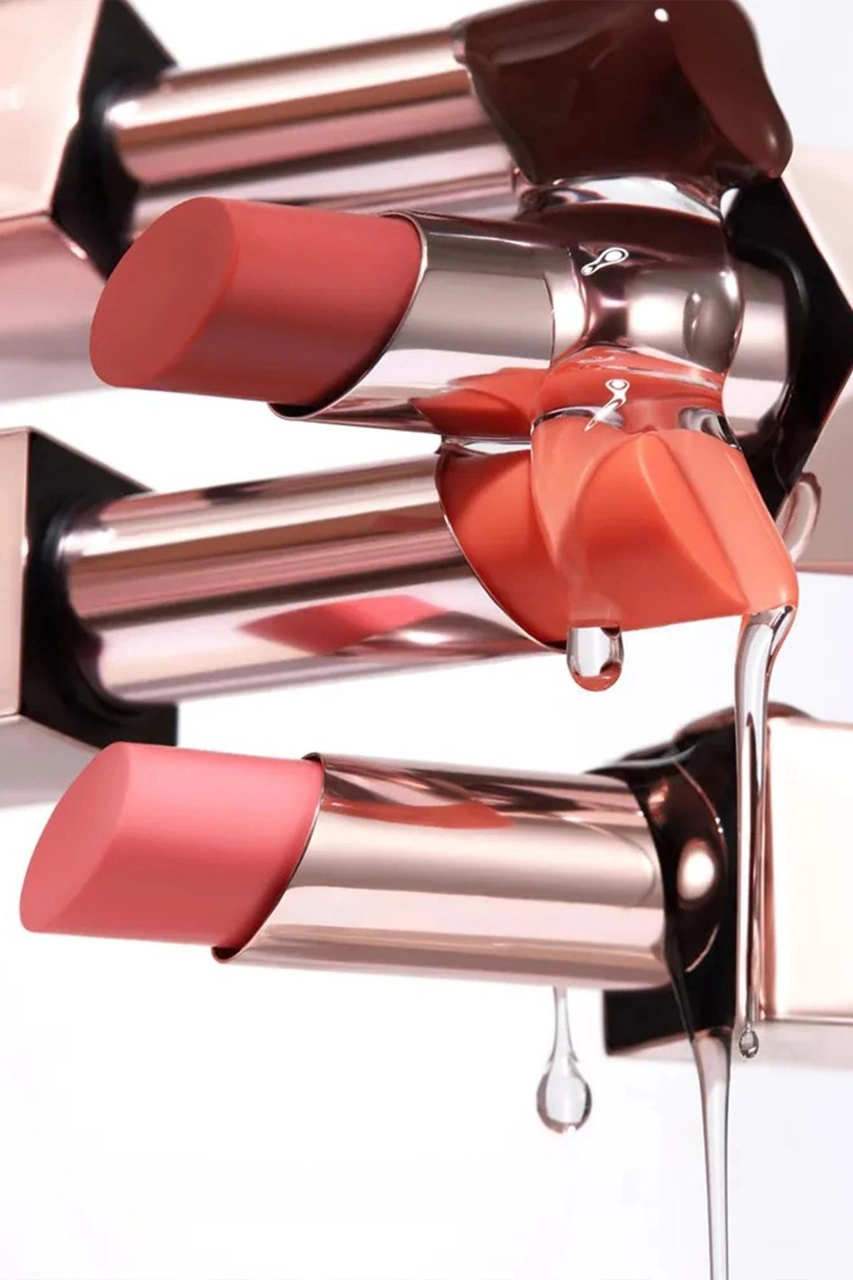 Alix Avien Nemlendirici Besleyici Etkili Işıltılı Görünüm Sağlayan Makyaj Çantalı Parlak Beyond Care Ruj Seti