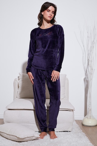 Lela Regular Fit Yumuşak Dokulu Kadife Bayan Pijama Takımı 6094200W4 Koyu Mor