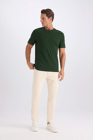 DeFacto %100 Pamuk New Regular Fit Bisiklet Yaka Basic Düz Kısa Kollu Tişört V7699AZ25SPGN1192