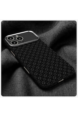 Apple iPhone Uyumlu 16 Pro Kılıf Magsafe Şarj Özellikli Premium Retro Çiçek Desenli Kamera Ve Lens Korumali Velix Sert Pc Kapak Siyah
