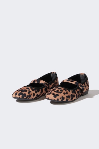 DeFacto Kız Çocuk Leopar Desenli Slip On Düz Taban Babet E7807A825SMKR1 Çok Renkli