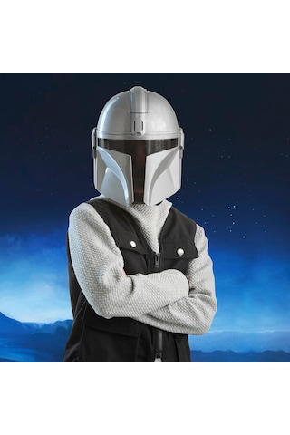 Star Wars The Mandalorian Elektronik Maske / Replikler Ve Ses Efektleri İçerir / Çocuklar İçin Kostüm Aksesuarı /
