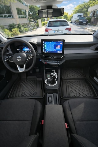 Renault Duster Premium Havuzlu Oto Paspas 2024 Sonrası Uyumlu