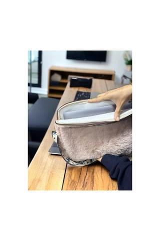 Pudra Toscase 13-13.3-14 Inch Peluş Apple Uyumlu MacBook, Laptop Çantası Pudra Pembe Pudra Pembe
