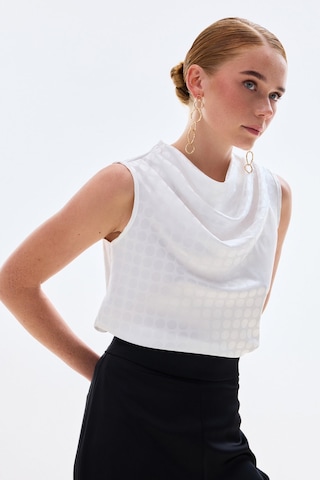Sateen Puantiye Desenli Kolsuz Bluz - Ekru-136750 Ekru