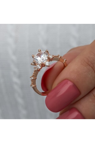Prenses Model Rose Kaplama Zirkon Taşlı Gümüş Tektaş Yüzük