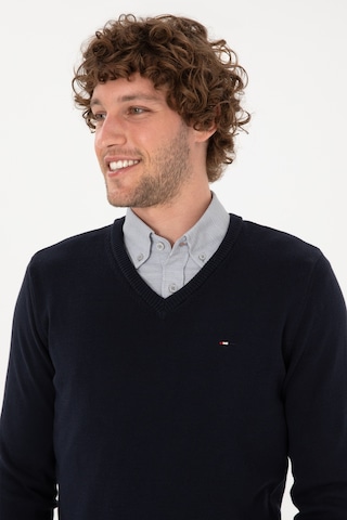 U.S. Polo Assn. Erkek Slim Fit V Yaka Lacivert Basic Kazak 50313668-VR033