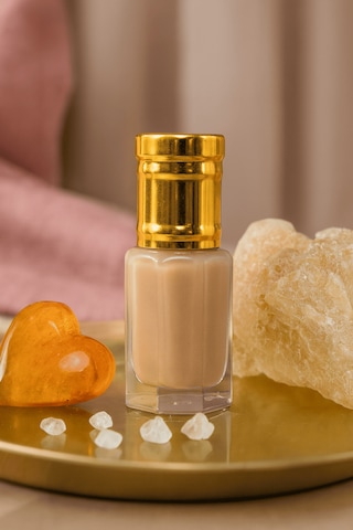 Aromenza Amberli Misk 6 Ml Doğal Amber Kokulu Zarif, Derin Ve Kalıcı Koku Deneyimi Özel Esans Amber