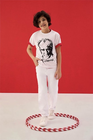 Defacto Atatürk Baskılı Beyaz Erkek Çocuk T-shirt B6938a8/wt34