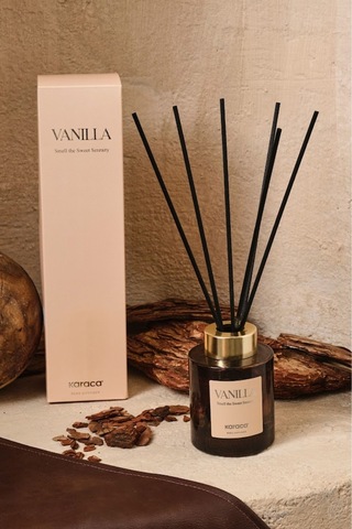 Karaca Smell The Sweet Serenity Çubuklu Ortam Kokusu Black Vanilla 120 ml