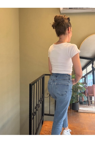 Ali Butik Ekru Önü Büzgülü Crop Tişört
