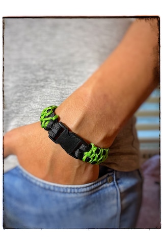 Yeşil Dikişli Paracord Bileklik Yeşil - Siyah