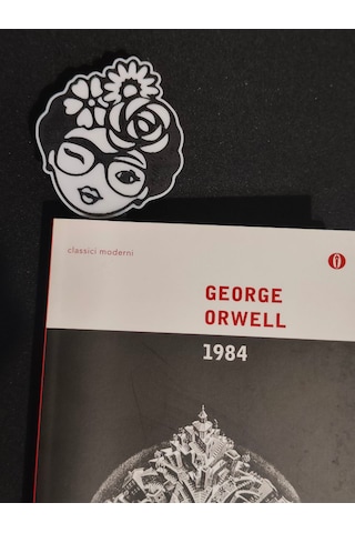 ''escape'' Minimalist Kitap Ayracı