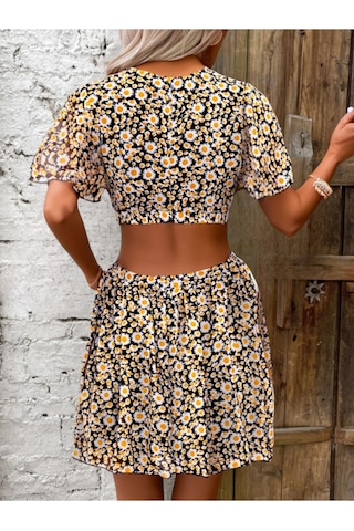 Fashion Cocktail Papatya Desenli Kısa Kol Bağlama Bel Mini Elbise Siyah Siyah