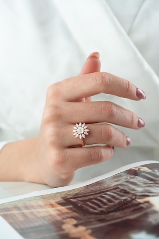925 Ayar Gümüş Ayarlanabilir Rose Kaplama Mekik Taşlı Manolya Çiçeği Yüzük Gümüş - Rose Gold