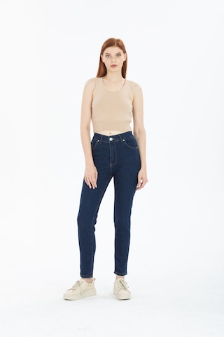 Kadın Mavi Yüksek Bel Yumuşak Dokunuşlu Rahat Kesim Mom Jeans Kot Pantolon Koyu Mavi