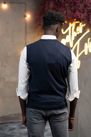 V Yaka Regular Fit Yünlü Kolsuz Triko Süveter Lacivert