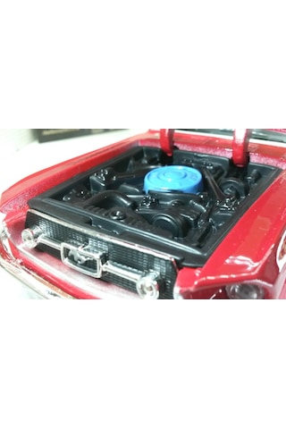 Maisto 1967 Ford Mustang Gt 1/24 Kırmızı Model Araba