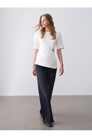 Dilvin 32445 Aksesuar Detaylı Basic T-shirt-ekru
