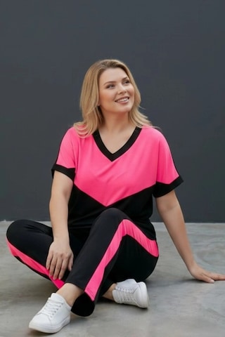 Aytemas Neon Renk Detaylı Takım Pembe