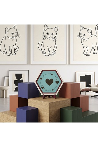 Sevgi Dolu Tasarımıyla Dikkat Çeken Kalp Hareli Masaüstü Süsü Çalışma Masanızda Modern Ve Şık Bir Görünüm Sunan Dekoratif Obje 10x10 Cm, Turkuaz