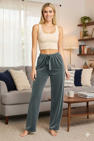 Kadife Gül Kurusu Likralı Soft Kadife Pijama Yeşil