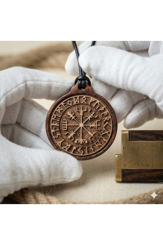 Doğal Ahşap Vegvisir Viking Pusulası Kolye İskandinav Mitolojisi Rünik Desen Unisex Madalyon Kahverengi