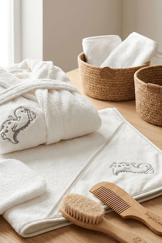 Bebek Banyo Seti Premium - Dino Pure Dream Bornoz - Kundak Havlu - Banyo Kesesi - Fırça - Tarak Seti Diğer
