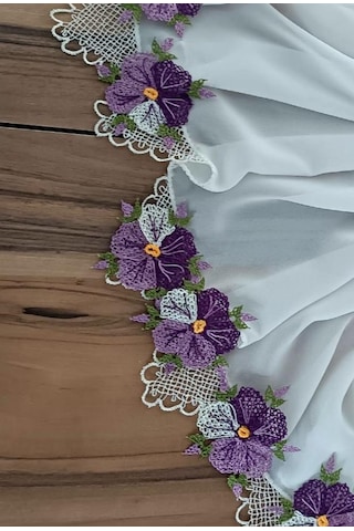 İğne Oyası Mor Hercai Menekşe Namaz Örtüsü Ve Tesbih Takımı Çeyizlik İkili Set Beyaz - Mor
