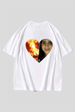 Lana Burning Car Oversize T-shirt Beyaz