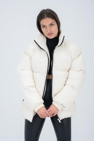 Kadın Reglan Kol Dik Yaka Age Of State Baskılı Mont Ekru