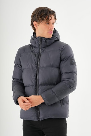 Erkek Kapüşonlu Fermuarlı Cepli Kışlık Şişme Kısa Mont Lacivert