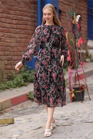 Neşeli Butik Kadın Kırmızı Kemerli Yakası Büzgülü Uzun Şifon Elbise Rssn27 Kırmızı